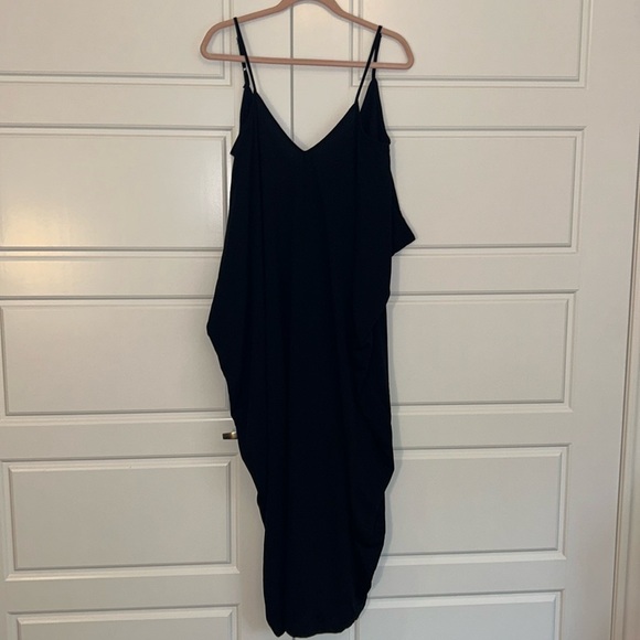 ASOS black comfy maxi dress - Picture 1 of 3
